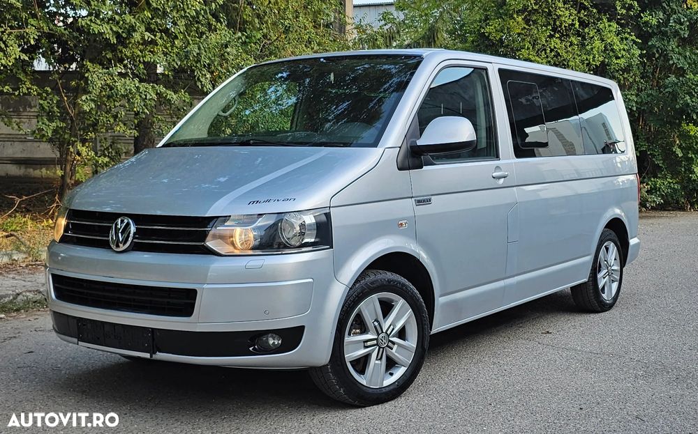 Volkswagen Multivan - 1
