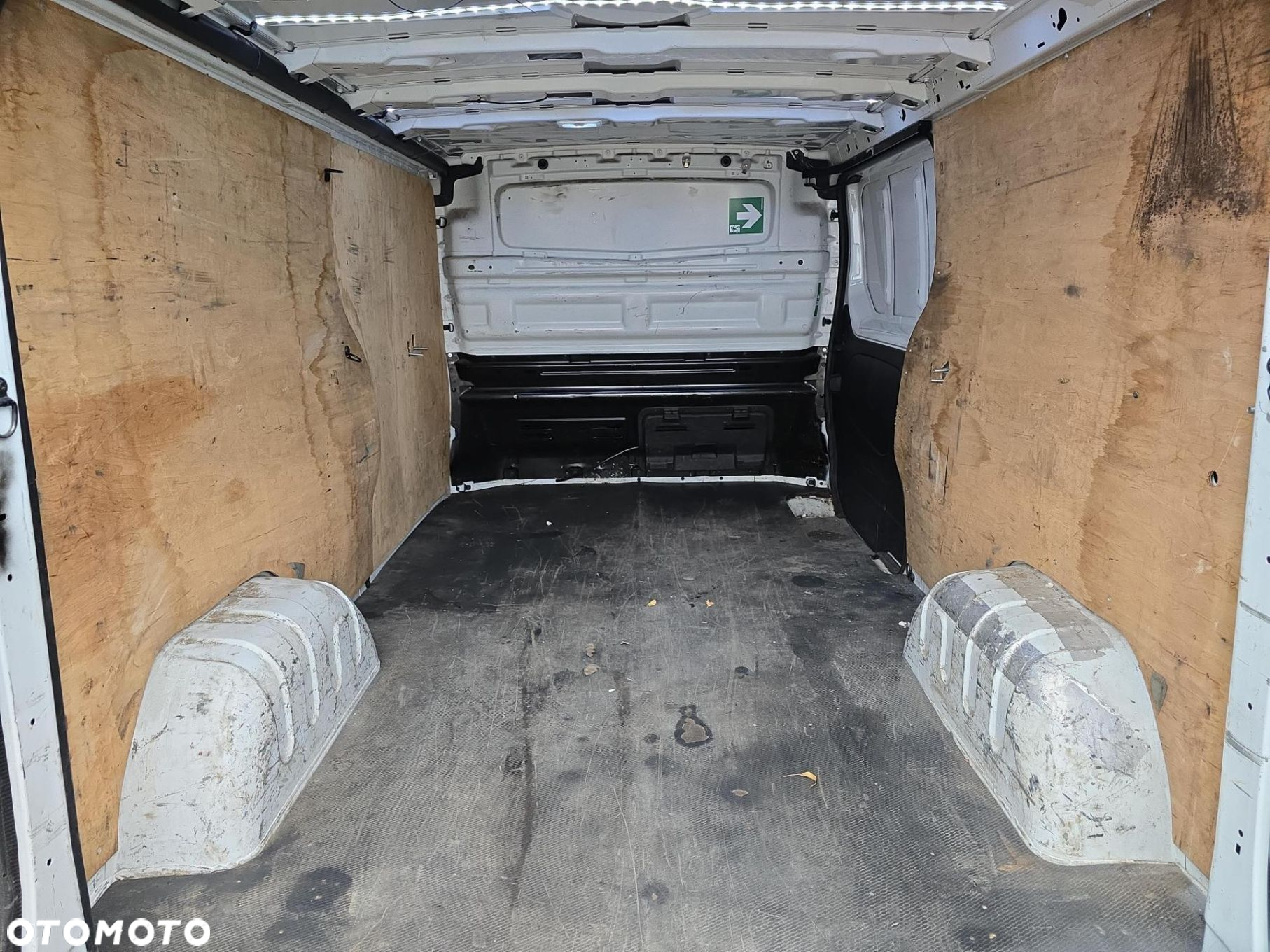 Renault trafic - 10
