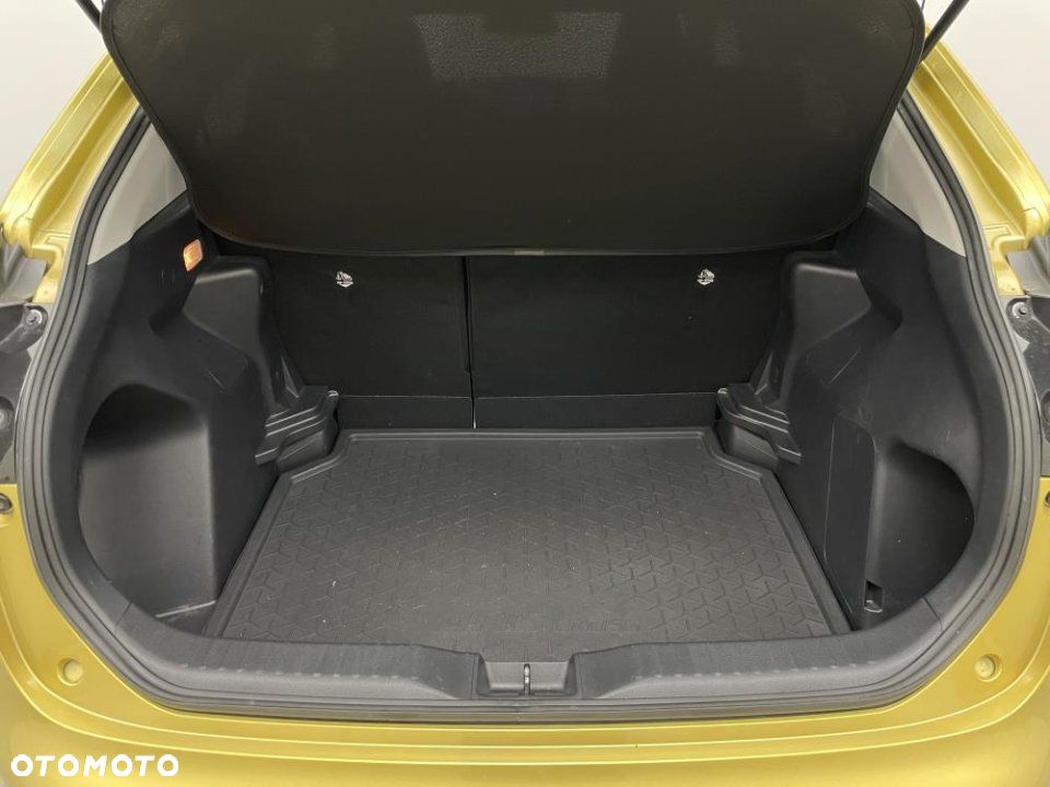 Toyota Yaris Cross - 10