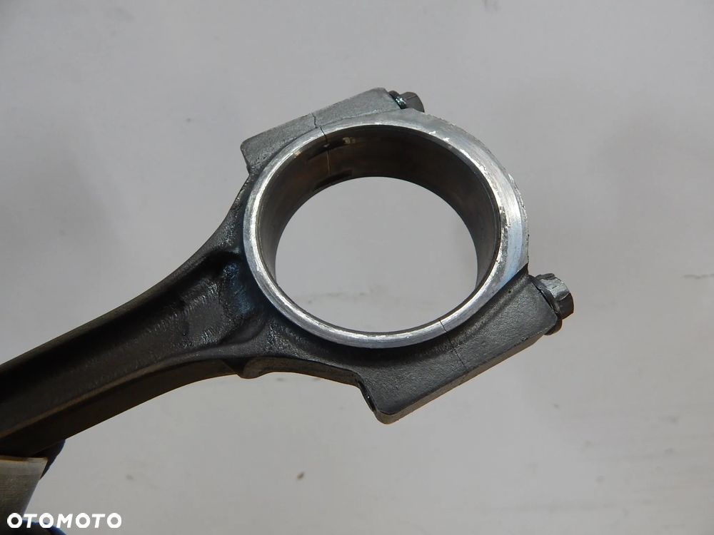 Kolektor ssący dolotowy tłok korbowód pokrywa zaworów 2.7 benz Dodge Journey  Fiat Freemont Chrysler 07-16 Łuków części - 16