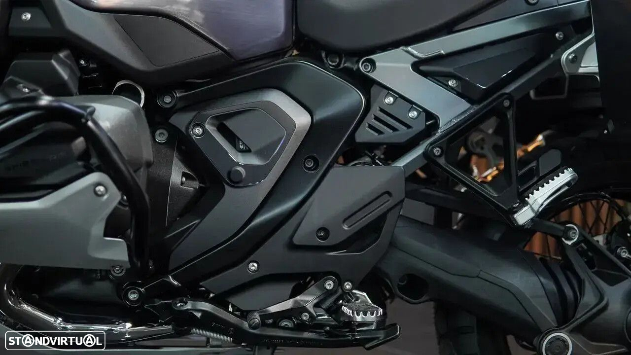BMW R 1300 GS Adventure TRIPLE BLACK REBAIXADA - 41