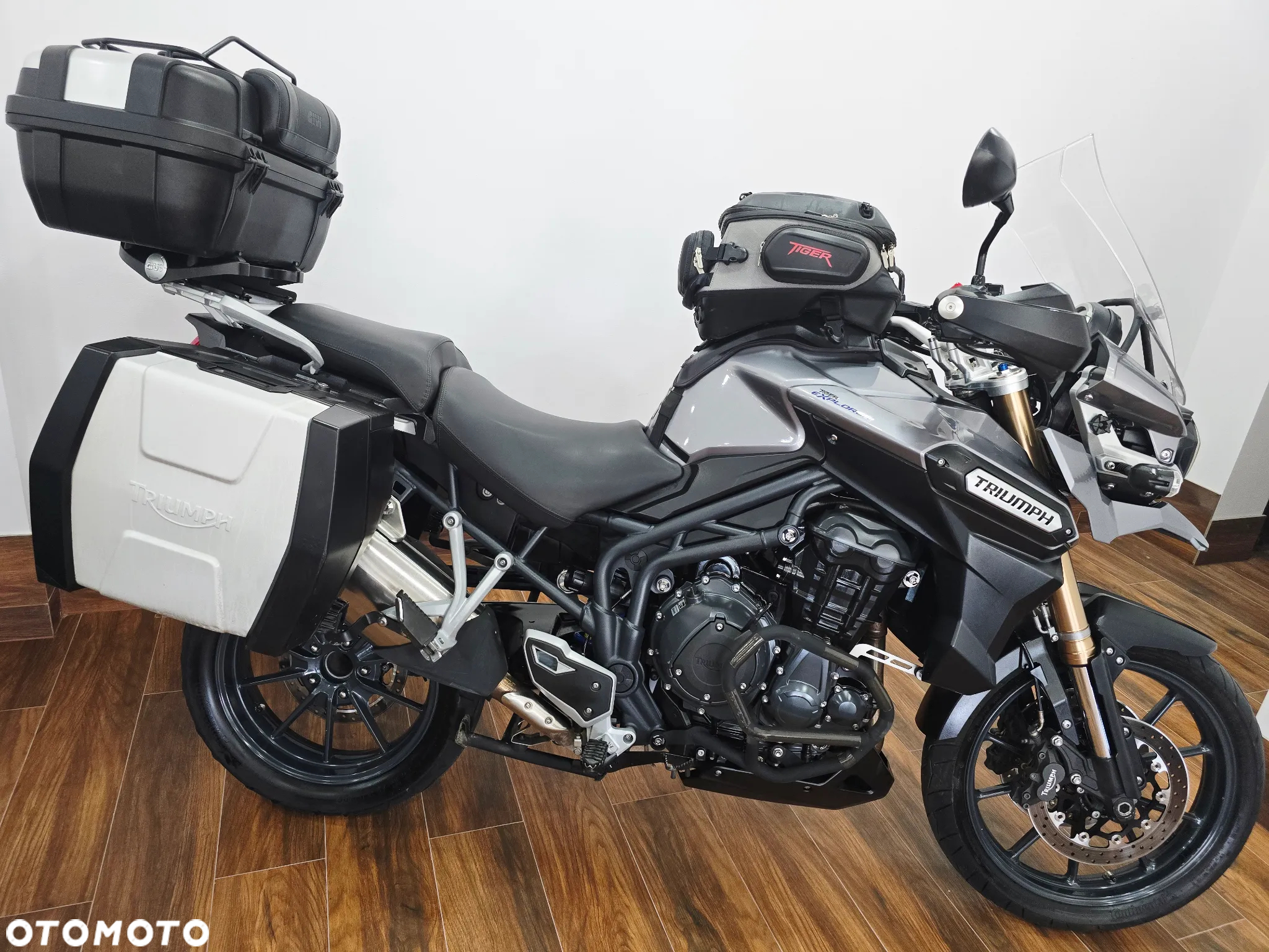 Triumph Tiger - 3