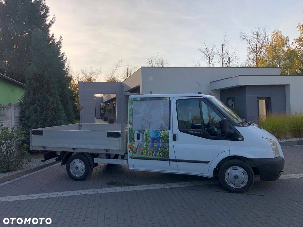 Ford Transit - 12