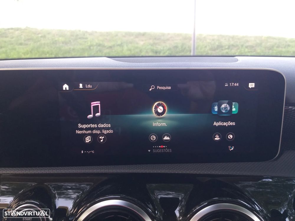 Mercedes-Benz A 220 d 8G-DCT Progressive - 24