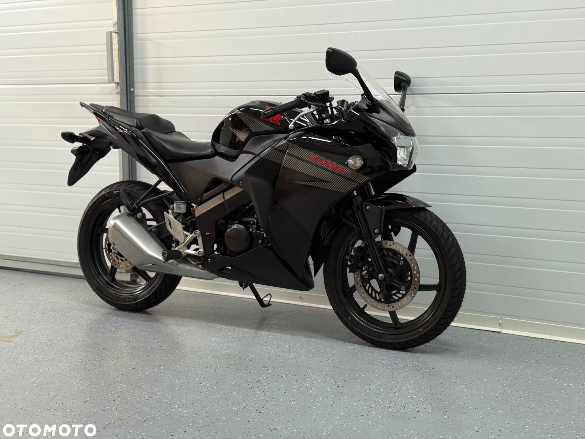 Honda CBR - 1