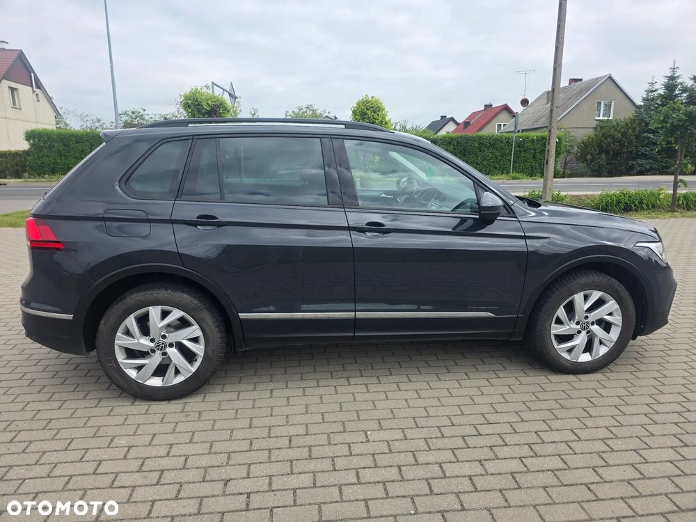 Volkswagen Tiguan 2.0 TDI SCR 4Mot Life DSG - 6