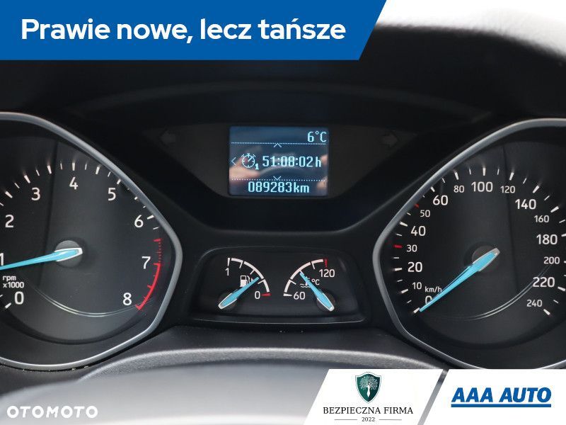 Ford Focus - 12