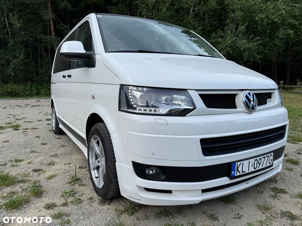 Volkswagen Multivan - 1