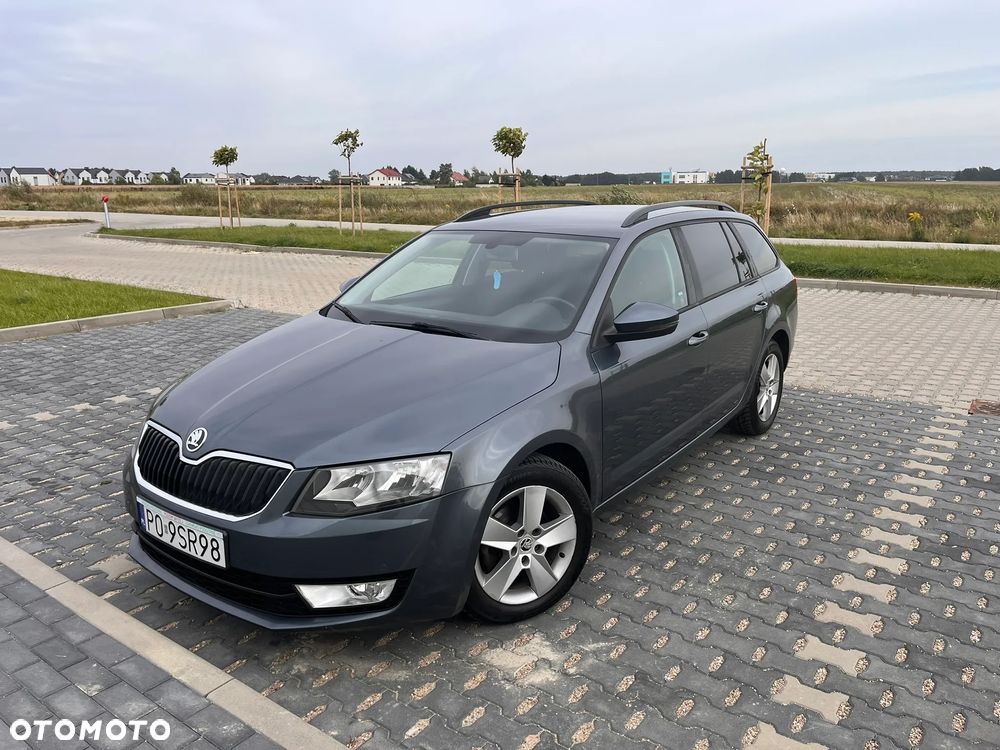 Skoda Octavia 2.0 TDI Ambition DSG - 1