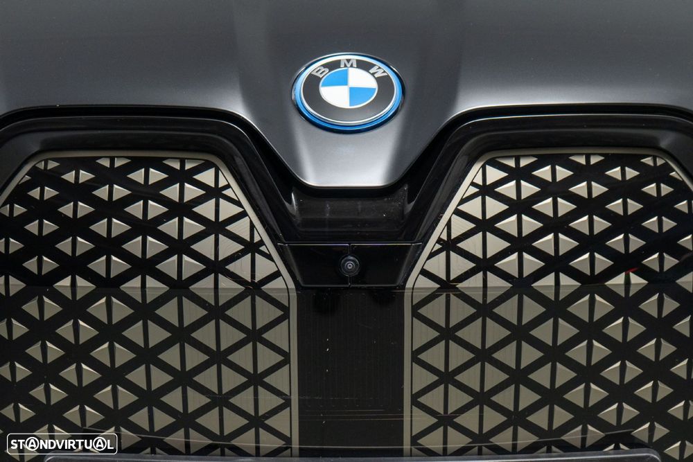 BMW iX xDrive 40 Pack Desportivo - 20