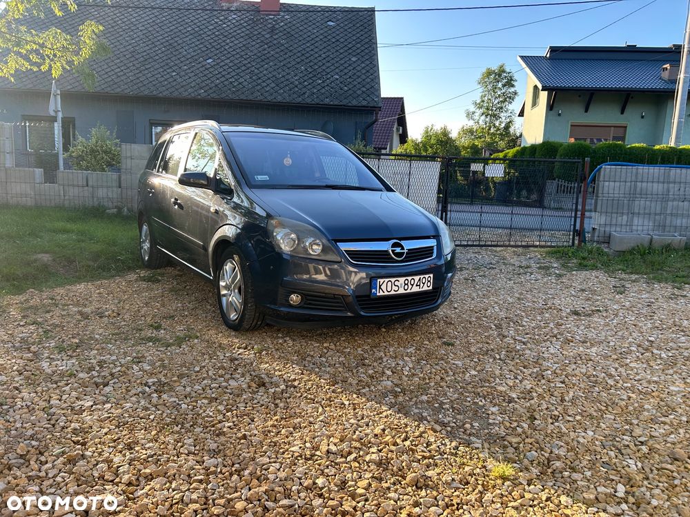 Opel Zafira 1.8 Cosmo - 4