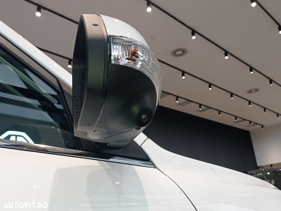 MG ZS HEV 1.5 GSI AT Exclusive - 21