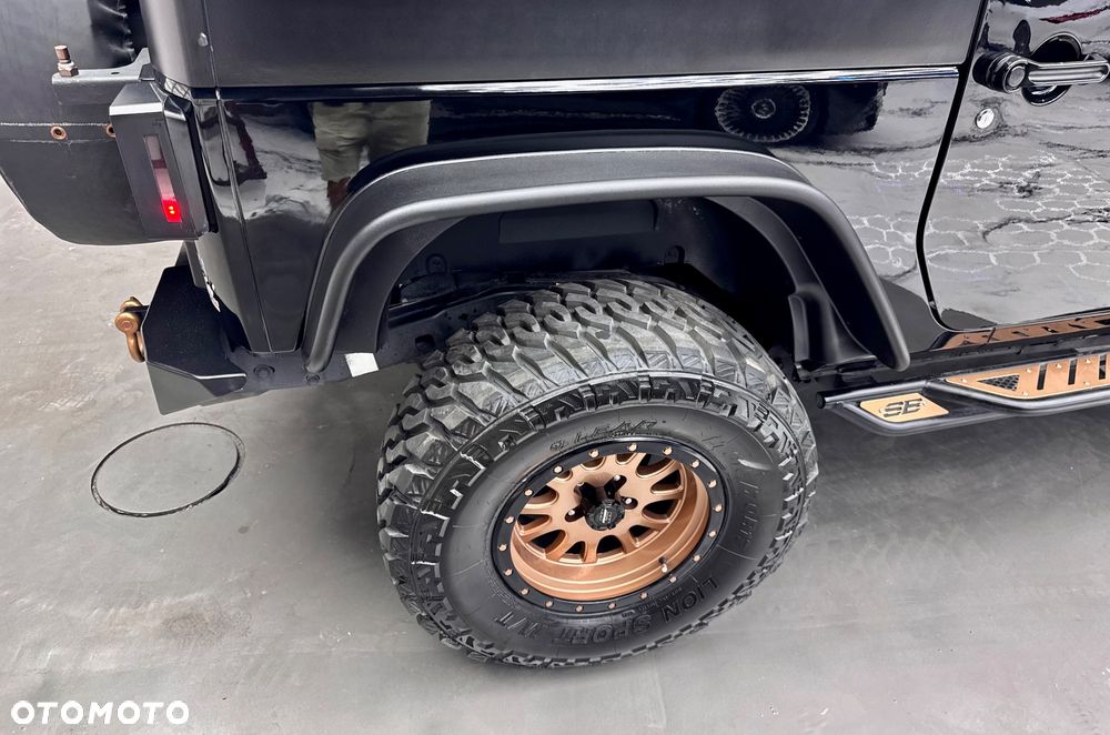 Jeep Wrangler - 11