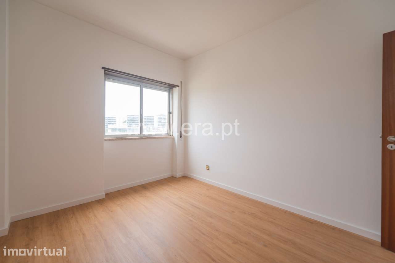 T2 - Jardim do Sol, Odivelas com lugar garagem - Grande imagem: 2/30