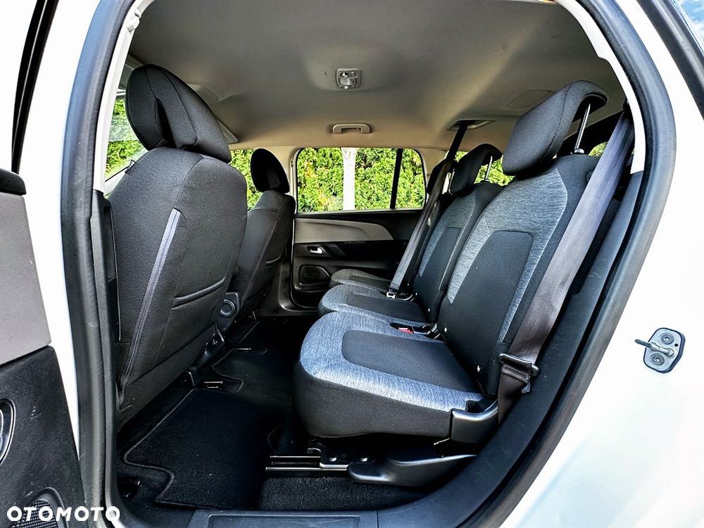 Citroën C4 Grand Picasso PureTech 130 Stop&Start FEEL - 36