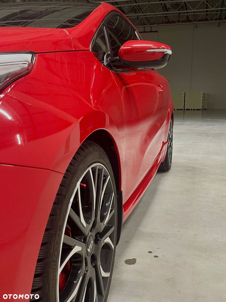 Kia ProCeed 1.6 T-GDI GT XL - 16