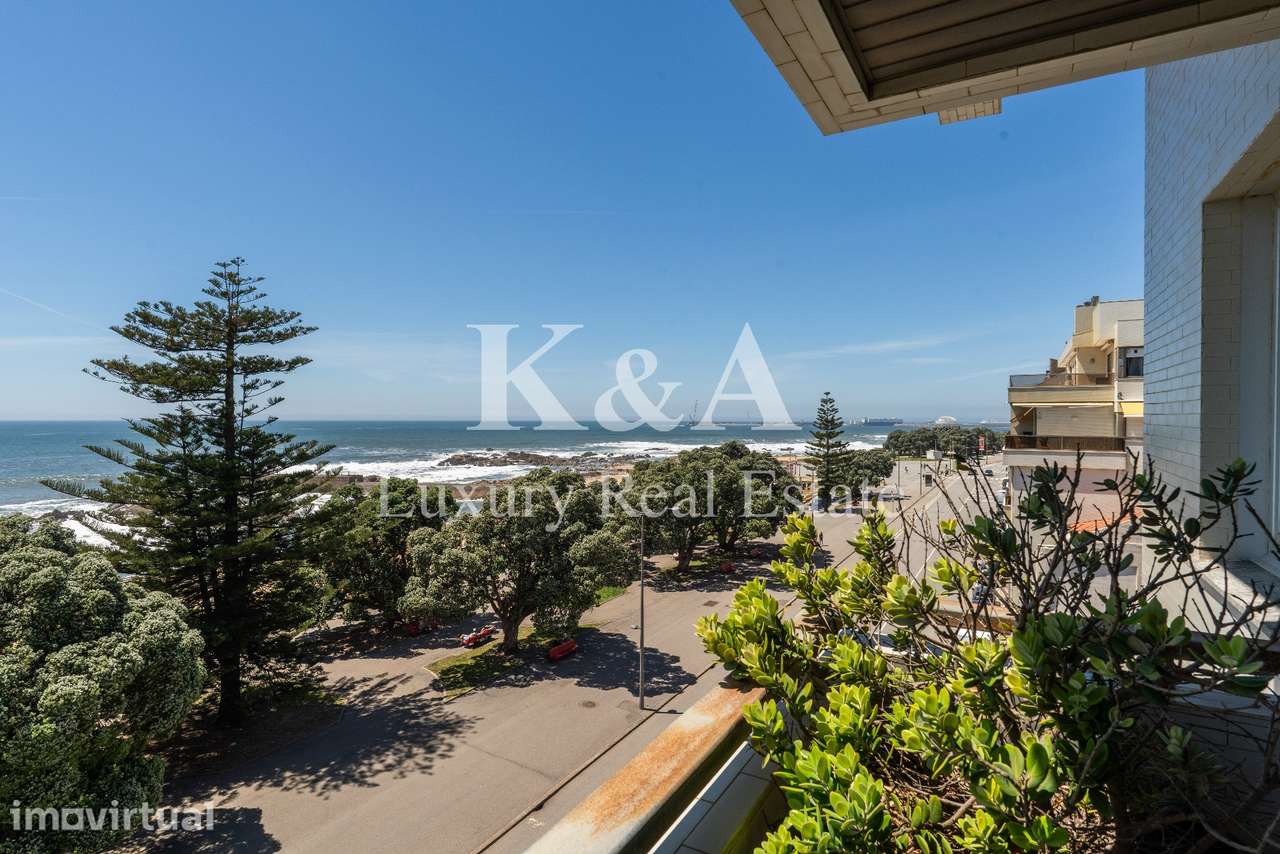 Apartamento T3 em primeira linha de mar na Foz. - Grande imagem: 4/34