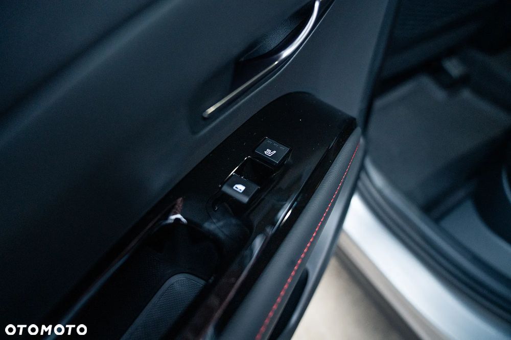 Hyundai Tucson 1.6 T-GDi HEV N-Line 4WD - 37