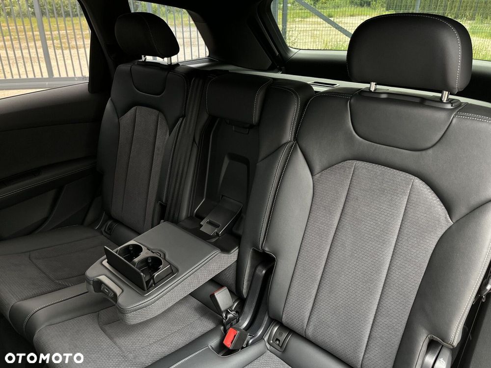 Audi Q7 - 21