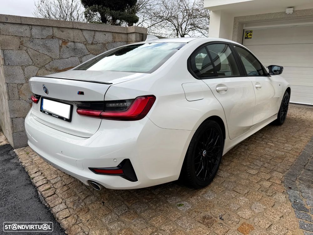BMW 318 d Line Sport Auto - 2