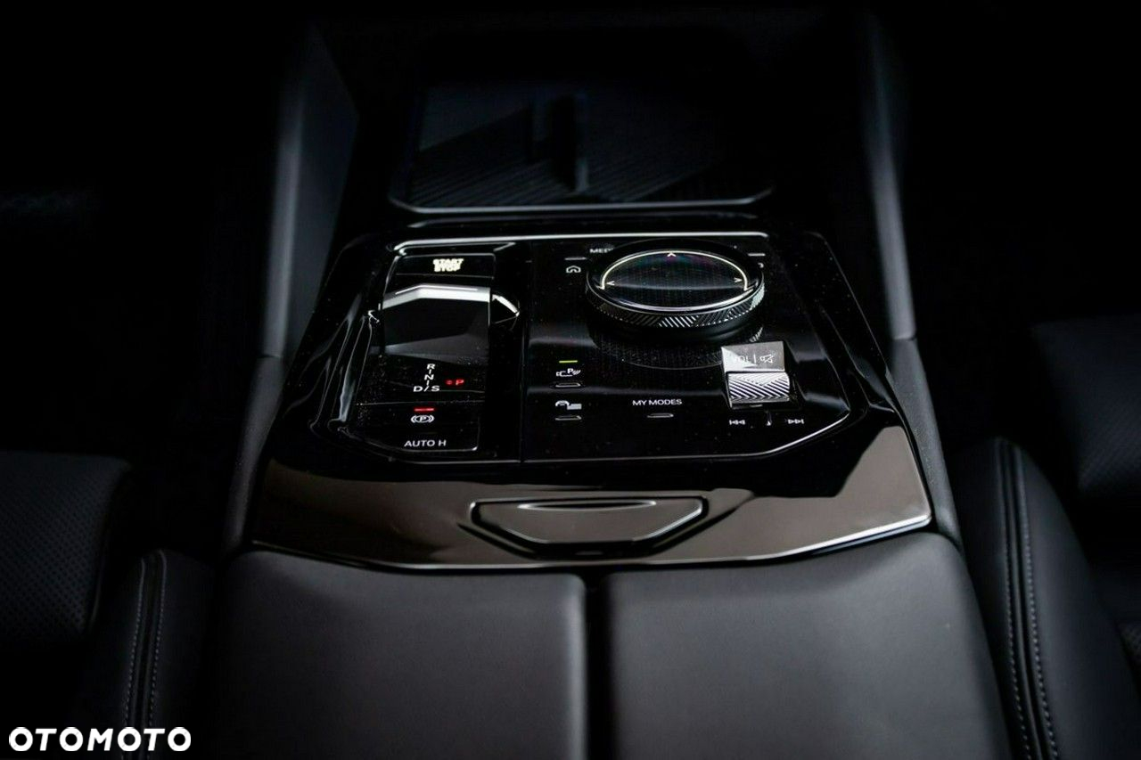 BMW Seria 5 - 17