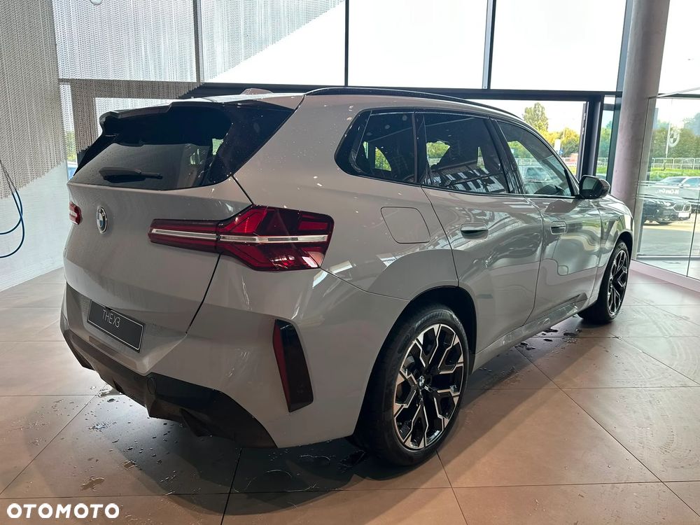 2026 BMW X3, photograph 6