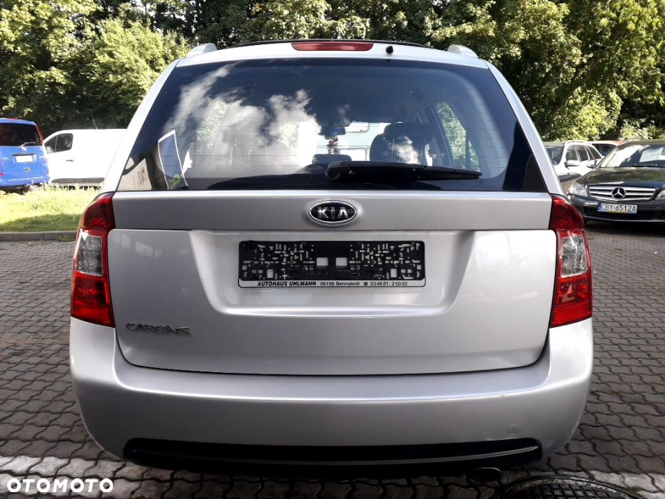 Kia Carens - 20