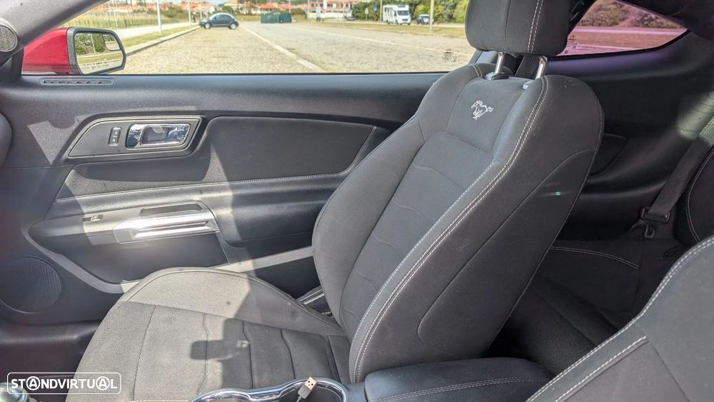 Ford Mustang 2.3i EcoBoost Aut. - 19