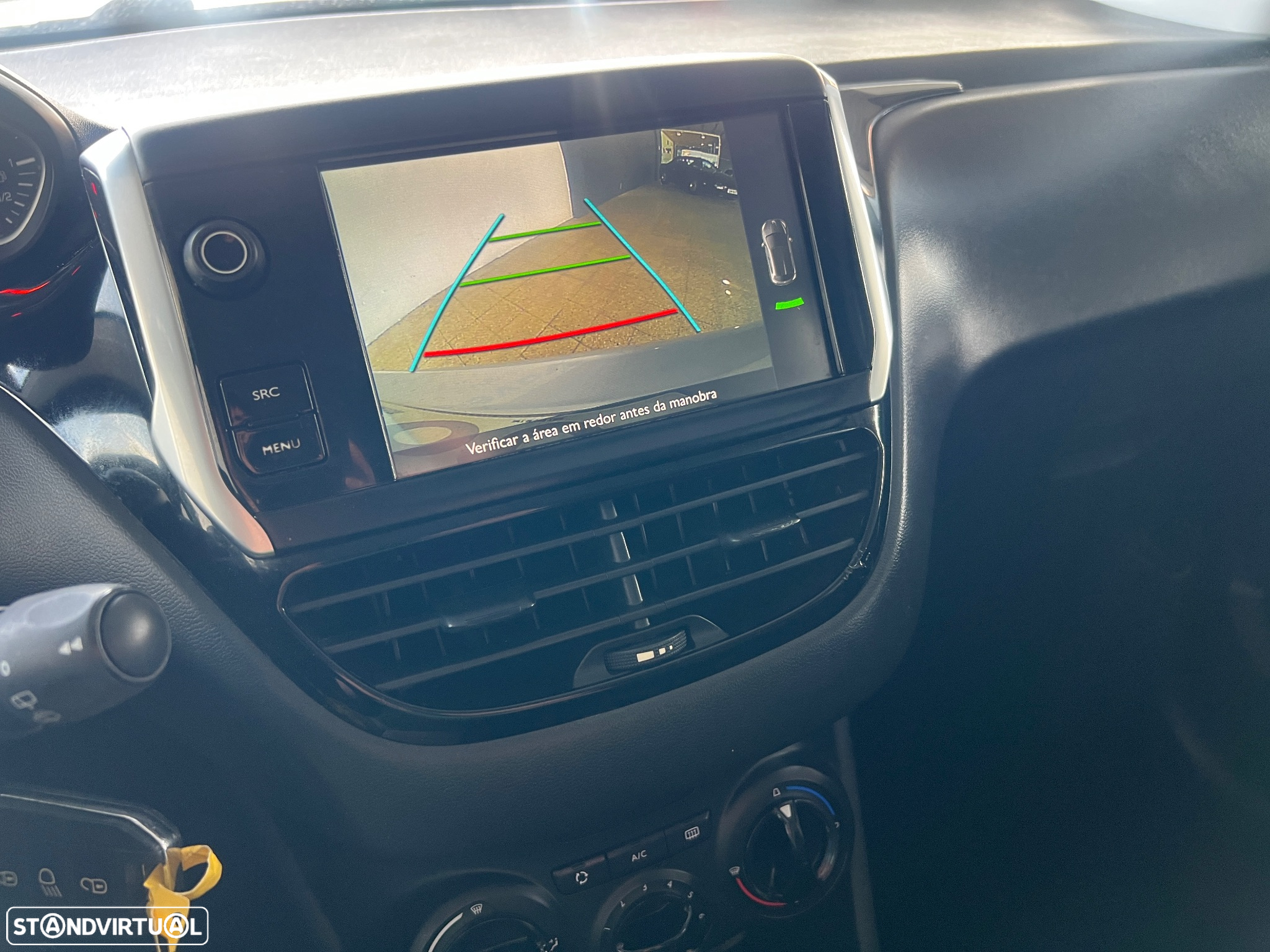 Peugeot 208 1.2 PureTech Allure - 5
