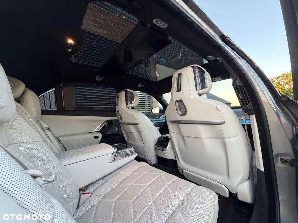 BMW Seria 7 740d xDrive mHEV M Sport sport - 18