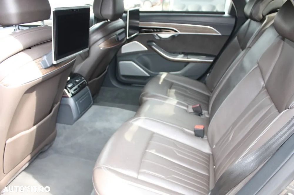 Audi A8 L 55 TFSI quattro tiptronic - 11