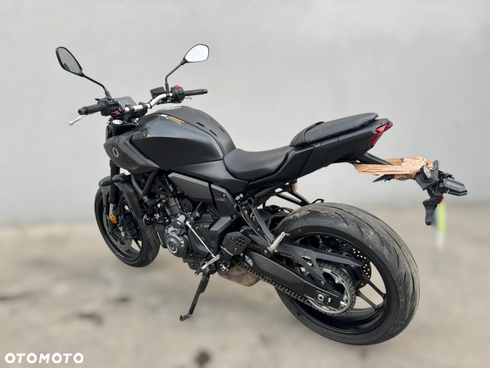 Yamaha MT - 4