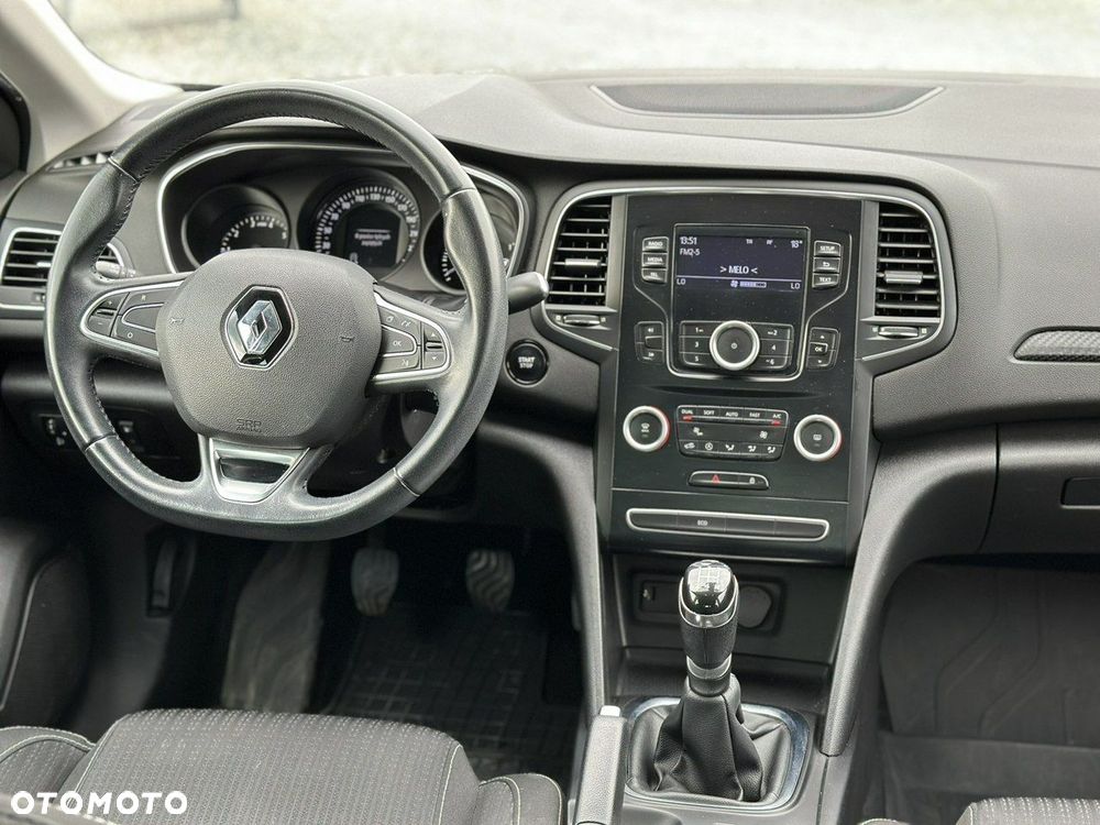 Renault Megane 1.6 SCe Limited - 4