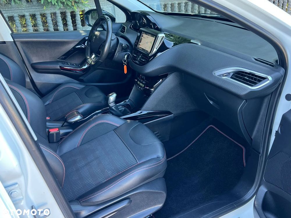 Peugeot 2008 - 15