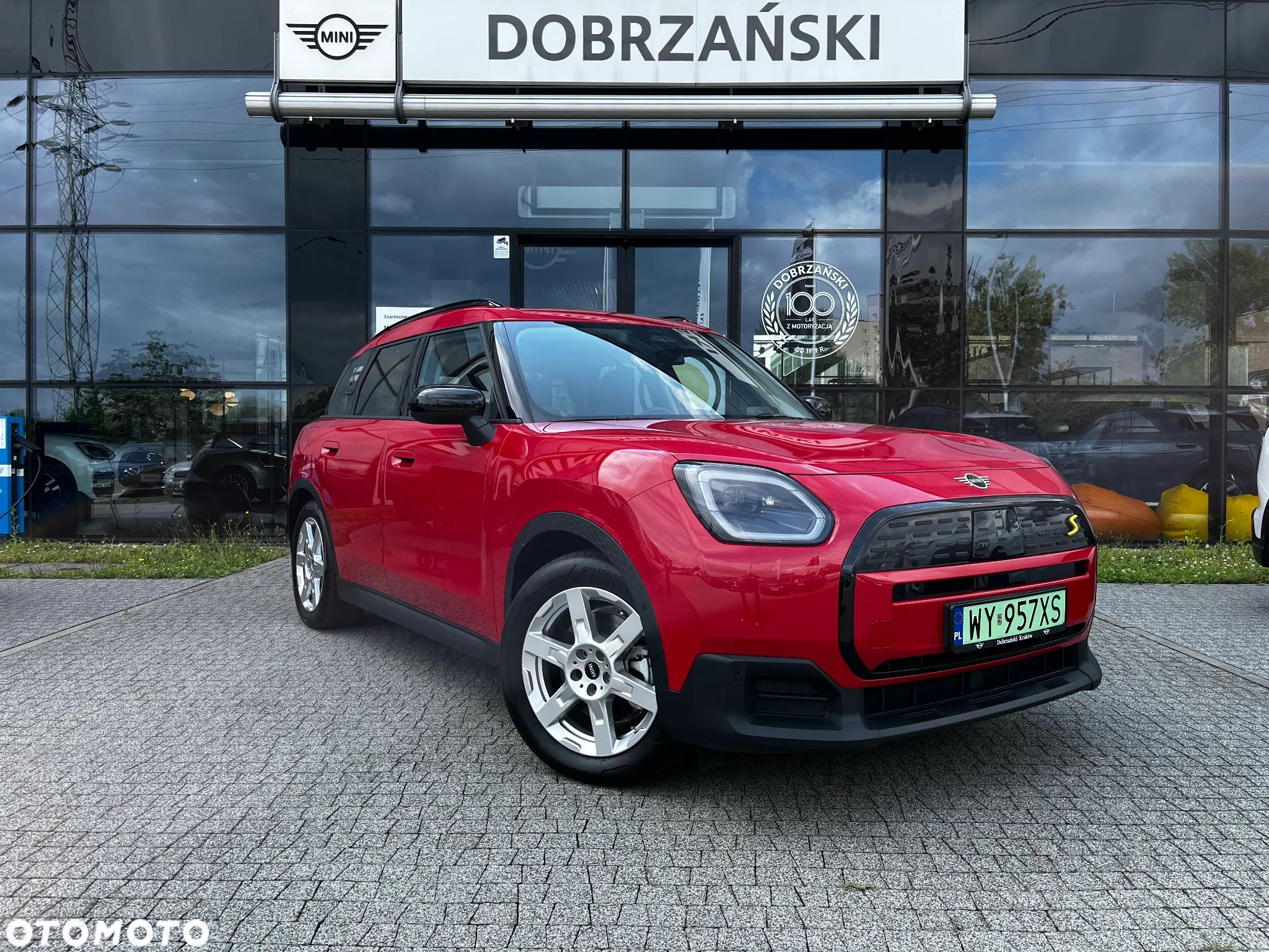 MINI Countryman SE ALL4 66.5kWh Linia Classic - 1
