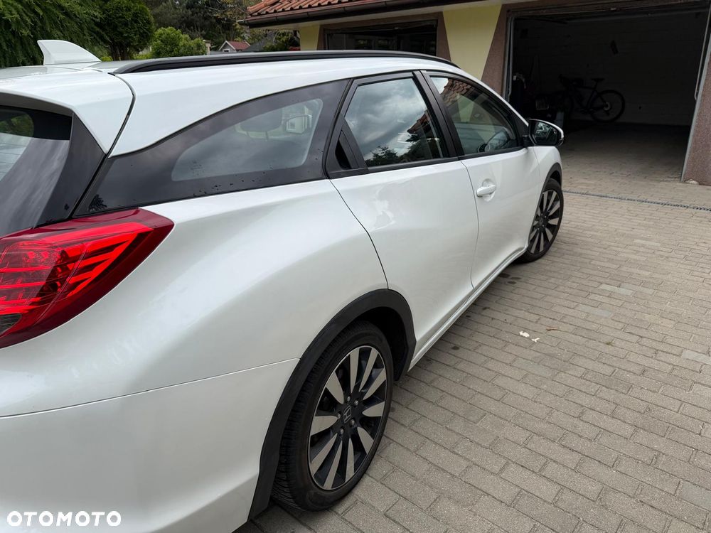 Honda Civic 1.6 i-DTEC Comfort Navi SD - 2