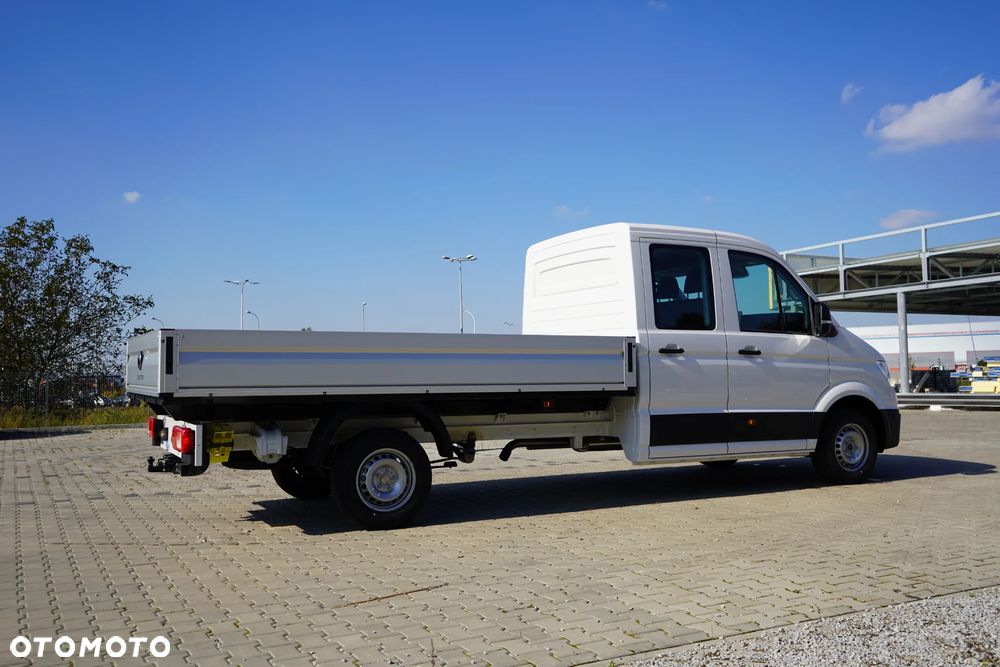 Volkswagen CRAFTER 35 Skrzyniowy z podwójną kabiną - 15