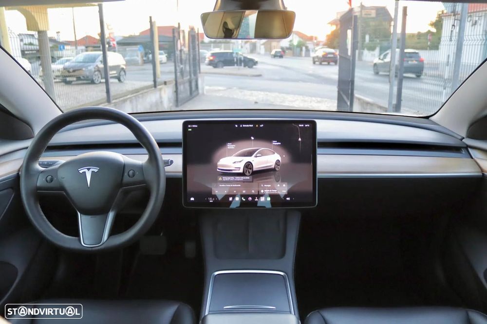 Tesla Model 3 Standard Range Plus RWD - 5
