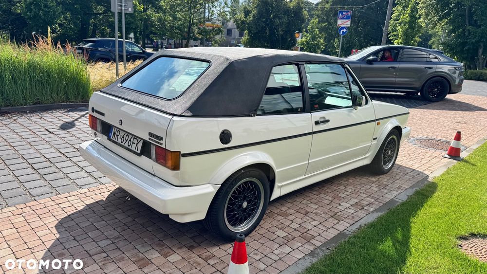Volkswagen Golf - 9