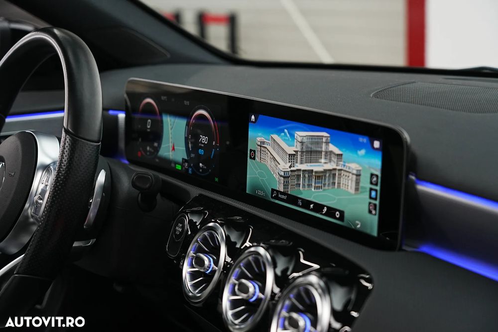 Mercedes-Benz A 250 e 8G-DCT Advanced AMG Line - 35