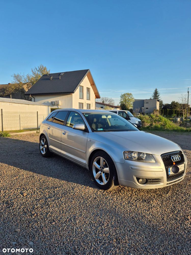 Audi A3 Sportback 2.0 TDI Ambition - 2