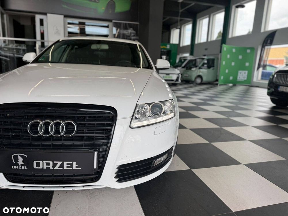 Audi A6 Avant - 32