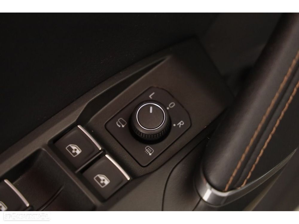 Cupra Formentor 1.4 e-Hybrid DSG - 37