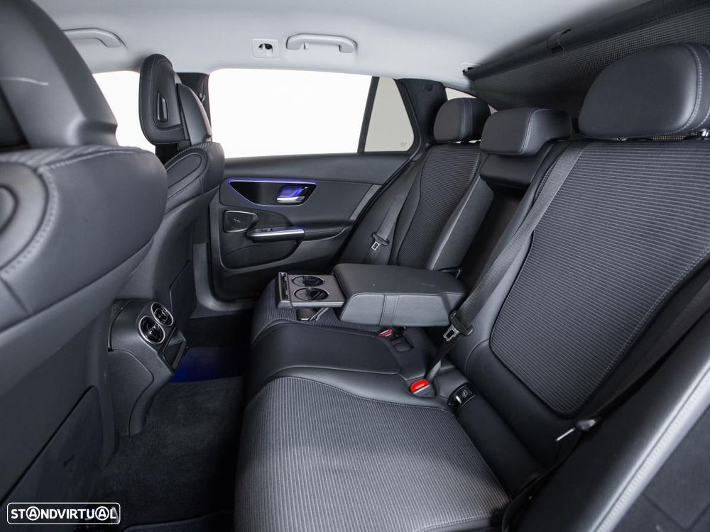 Mercedes-Benz C 300 e Avantgarde - 10