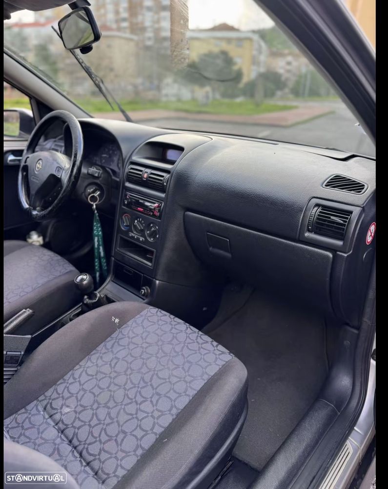 Opel Astra 1.4 100 - 6