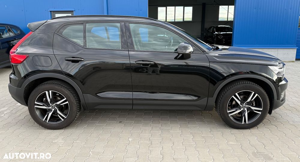 Volvo XC 40 T3 Geartronic RDesign - 9