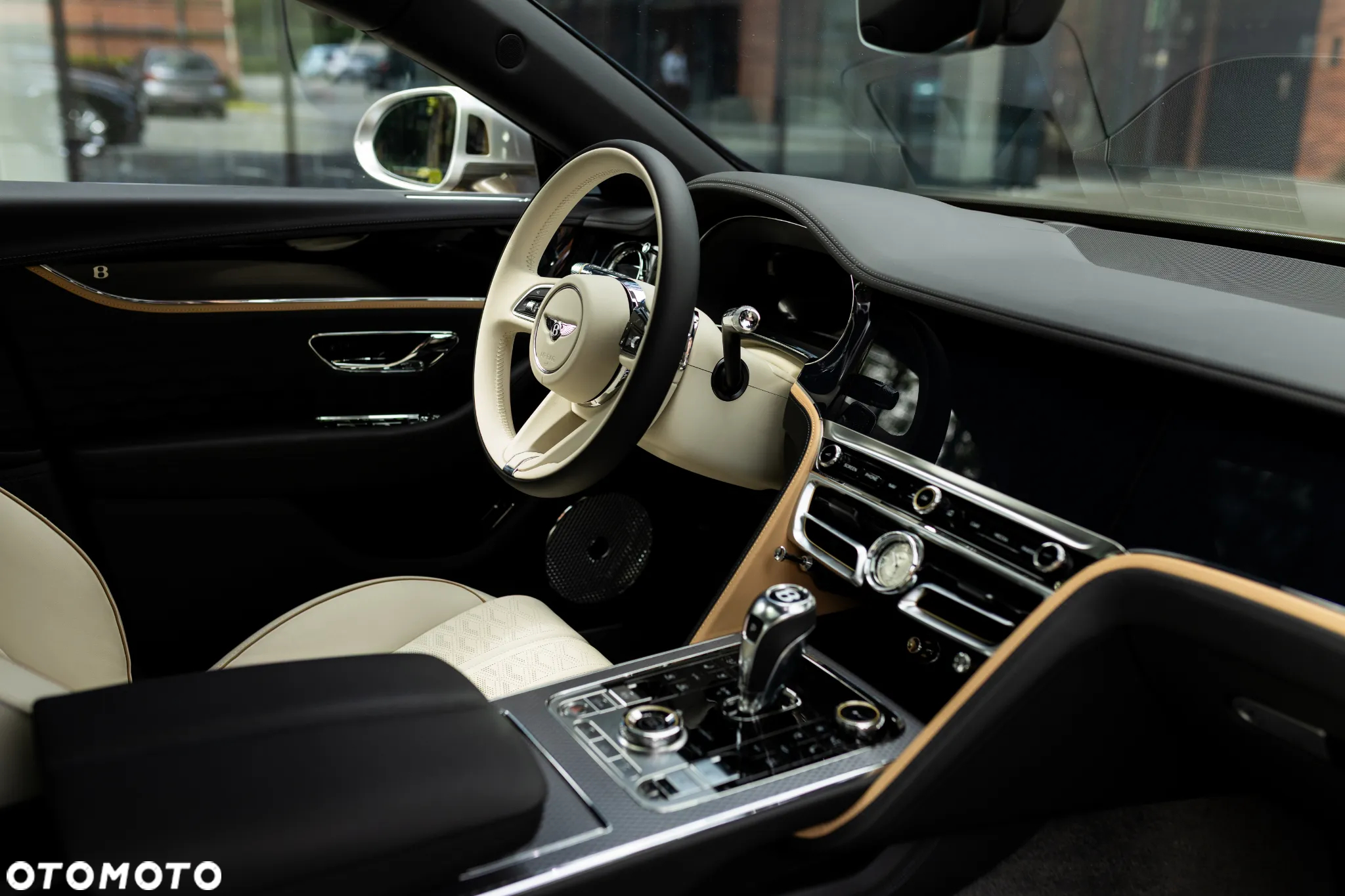 Bentley Flying Spur - 9