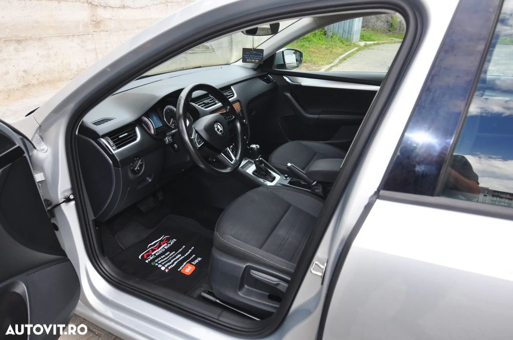 Skoda Octavia 2.0 TDI DSG Ambition - 7