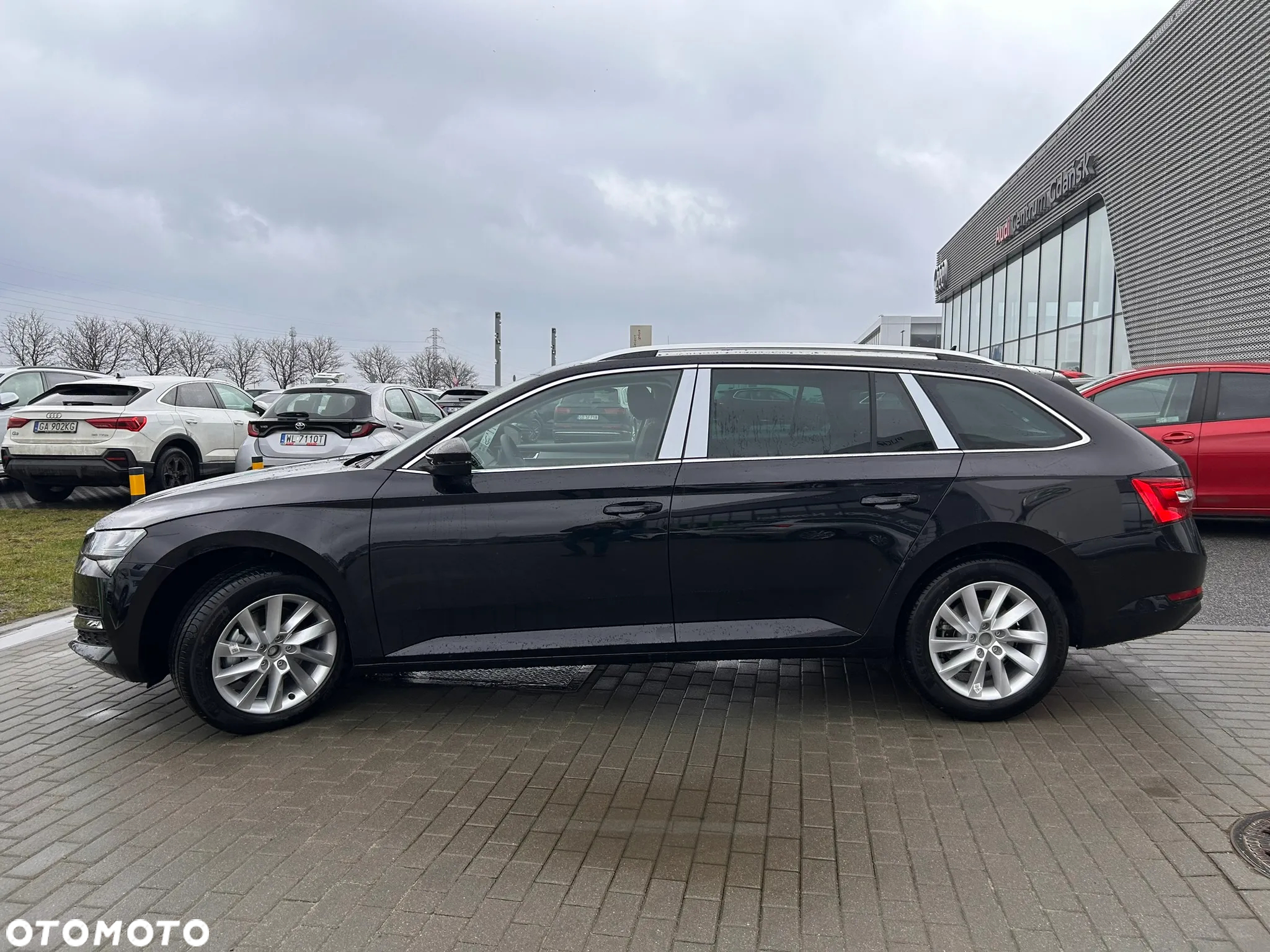 Skoda Superb 1.5 TSI Ambition DSG - 7