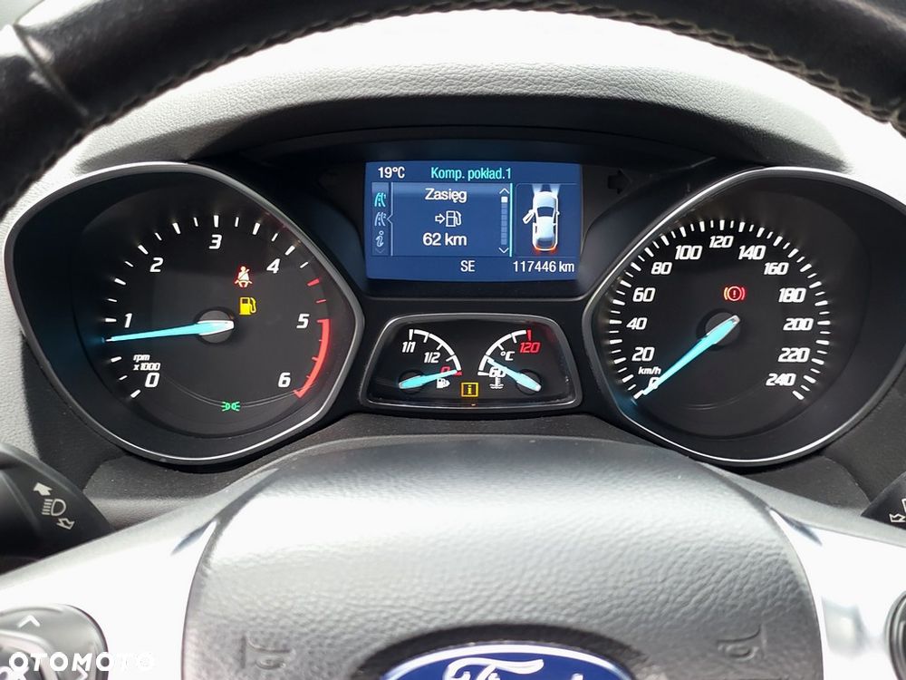 Ford Kuga 2.0 TDCi FWD Titanium - 21